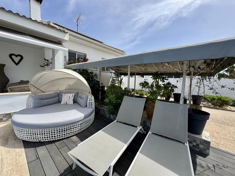 4 bedroom Villa for sale