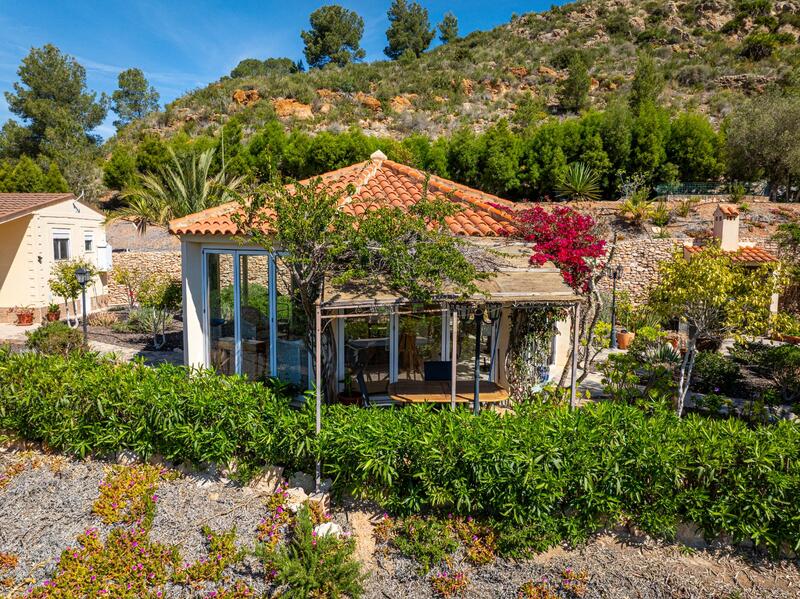 4 bedroom Villa for sale