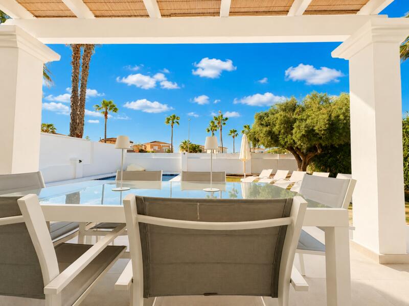 3 bedroom Villa for sale 3 bedroom Villa for sale