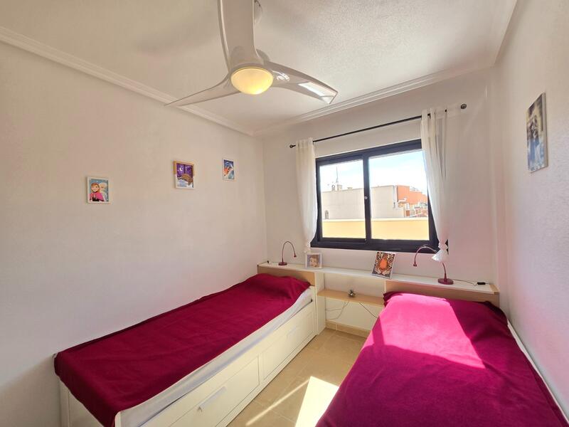 2 Schlafzimmer Villa zu verkaufen