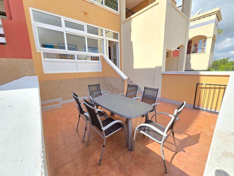 2 slaapkamer Appartement Te koop 2 slaapkamer Appartement Te koop