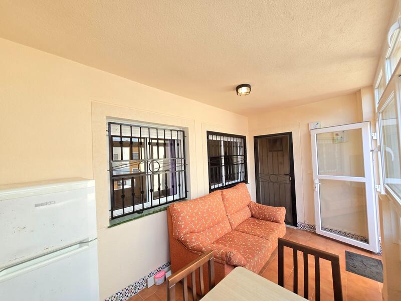 2 slaapkamer Appartement Te koop 2 slaapkamer Appartement Te koop