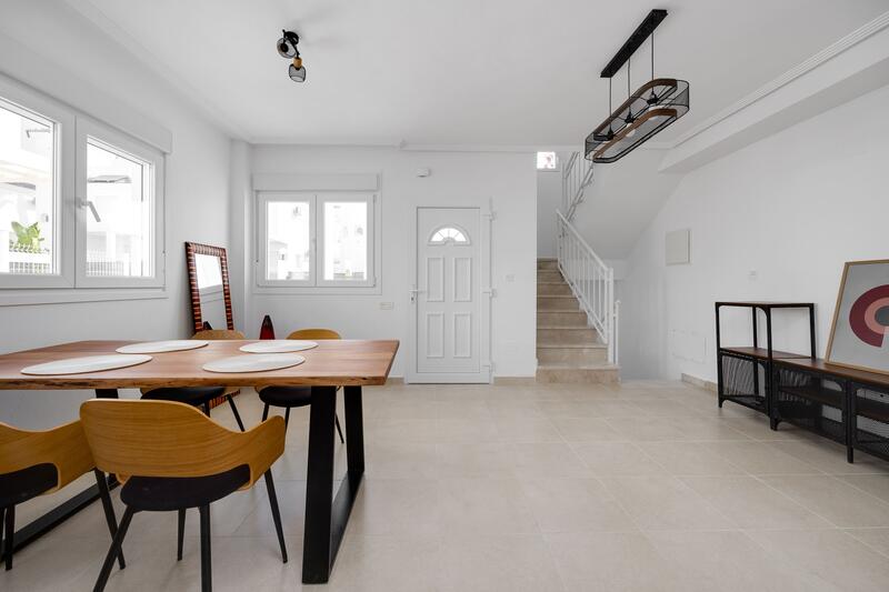 3 slaapkamer Villa Te koop 3 slaapkamer Villa Te koop