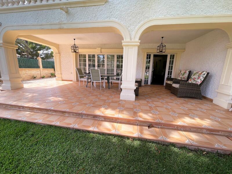 8 bedroom Villa for sale 8 bedroom Villa for sale