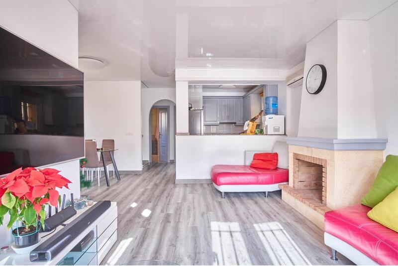 Villa for sale in Los Montesinos, Alicante