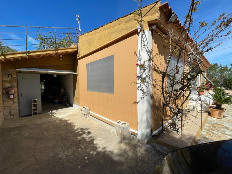 3 Schlafzimmer Villa zu verkaufen 3 Schlafzimmer Villa zu verkaufen