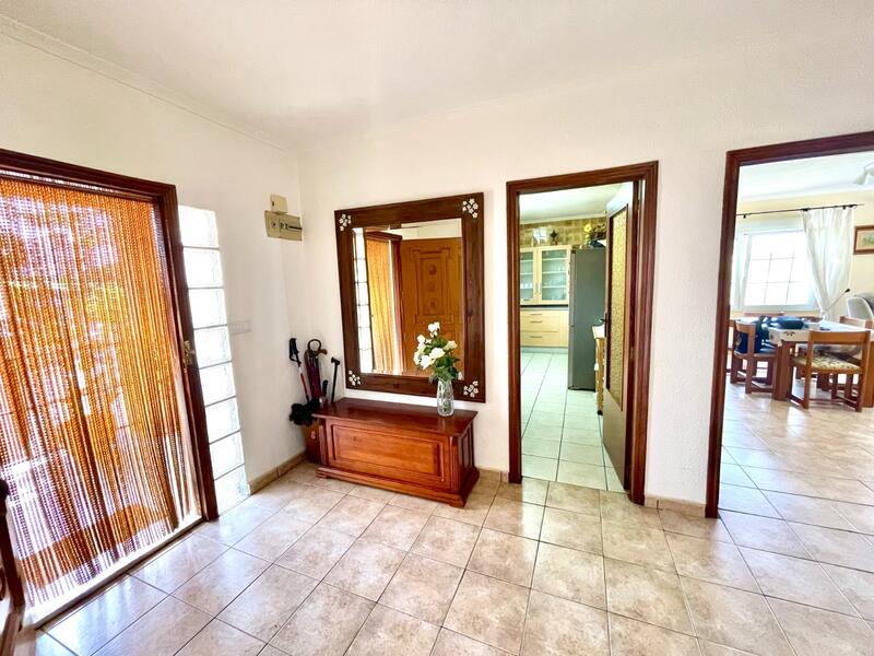 4 Cuarto Villa en venta