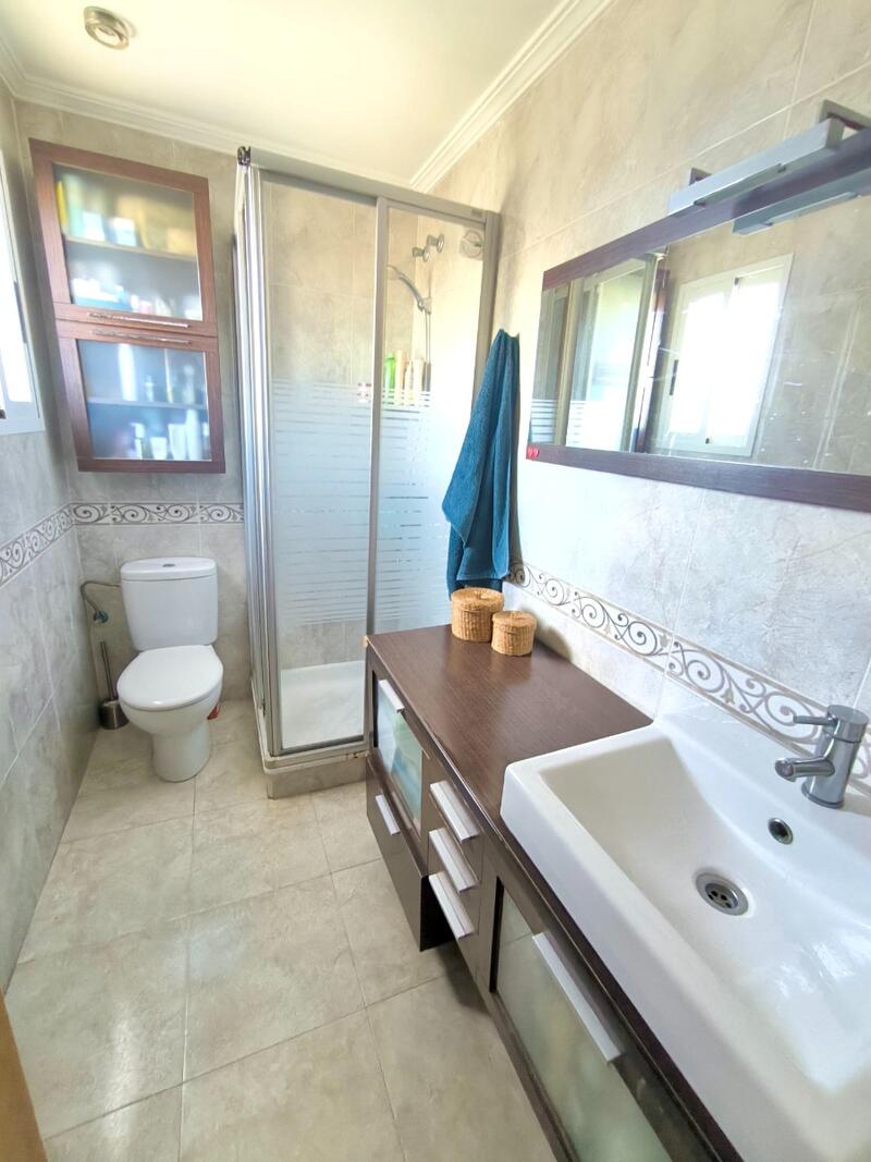 2 Cuarto Villa en venta 2 Cuarto Villa en venta