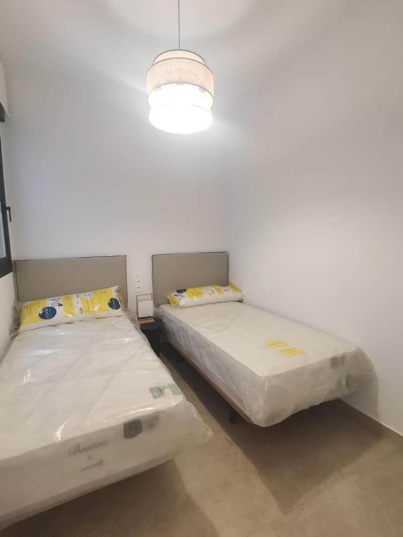 2 bedroom Apartment for sale 2 bedroom Apartment for sale