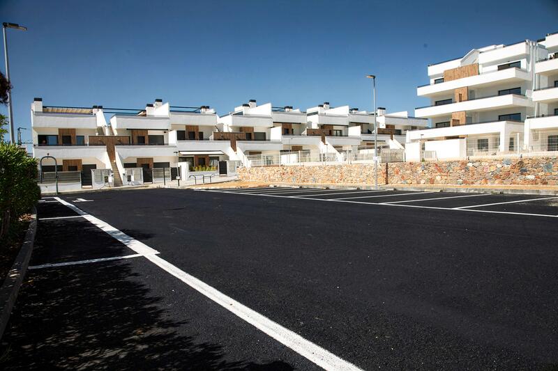 3 bedroom Apartment for sale