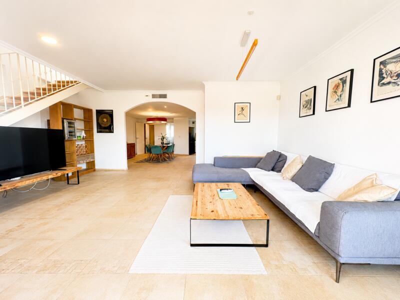 2 slaapkamer Appartement Te koop 2 slaapkamer Appartement Te koop