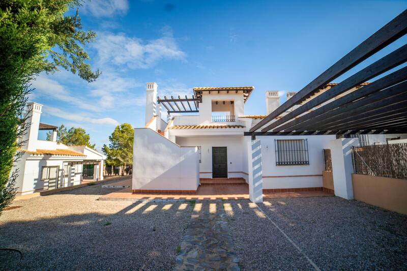 2 bedroom Townhouse for sale 2 bedroom Townhouse for sale
