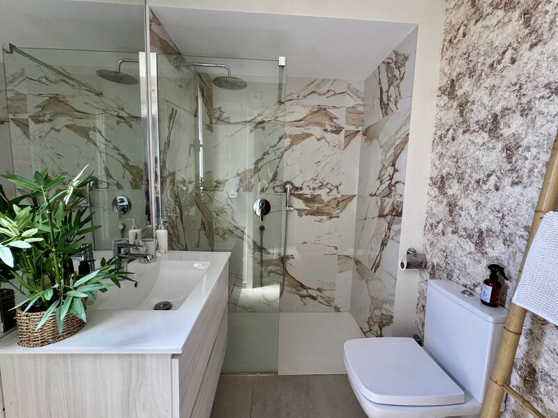 3 bedroom Apartment for sale 3 bedroom Apartment for sale