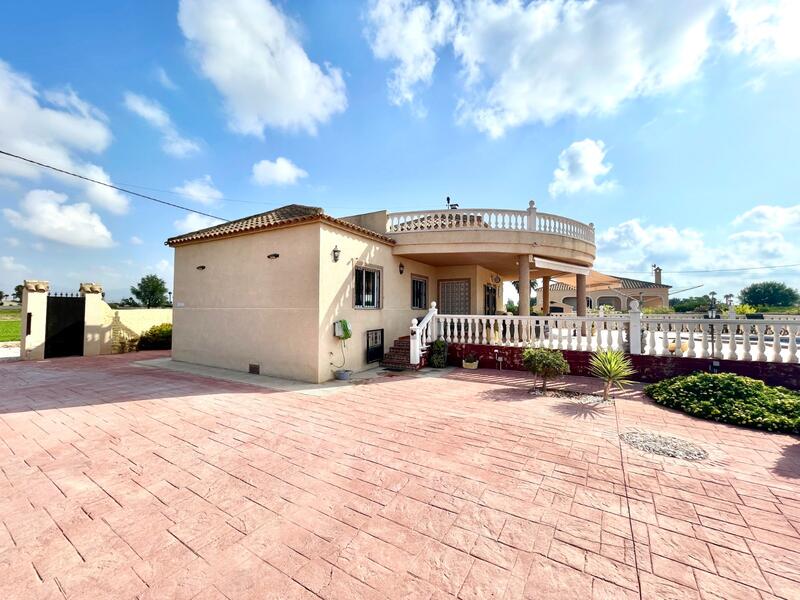 3 bedroom Villa for sale 3 bedroom Villa for sale