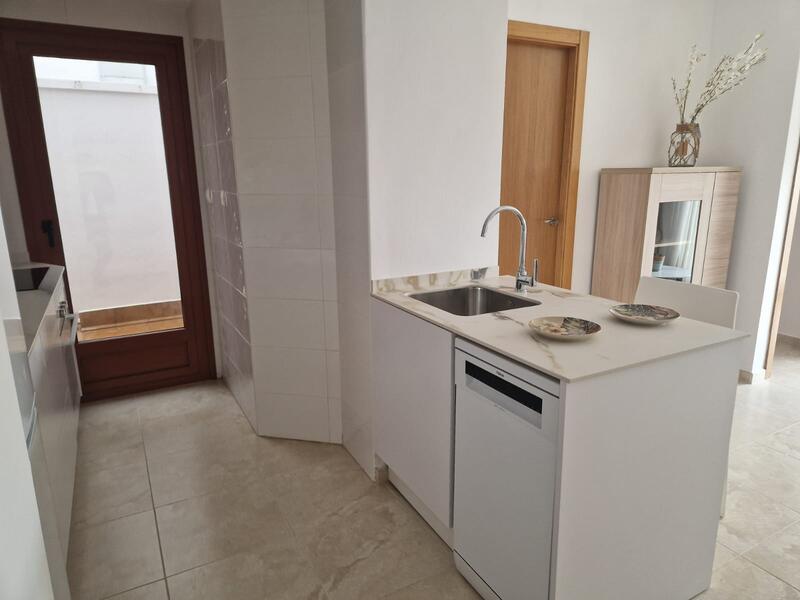 2 slaapkamer Appartement Te koop 2 slaapkamer Appartement Te koop