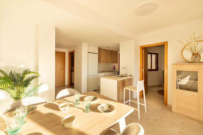 2 slaapkamer Appartement Te koop 2 slaapkamer Appartement Te koop
