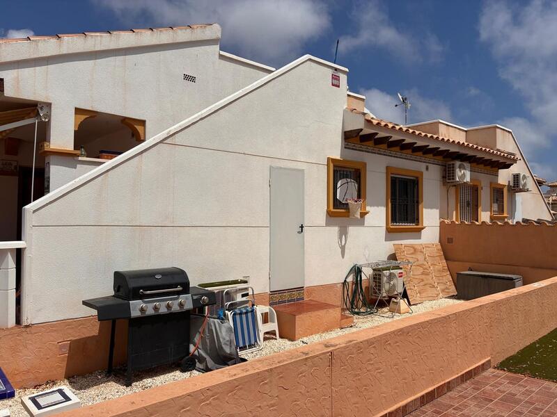 2 bedroom Villa for sale