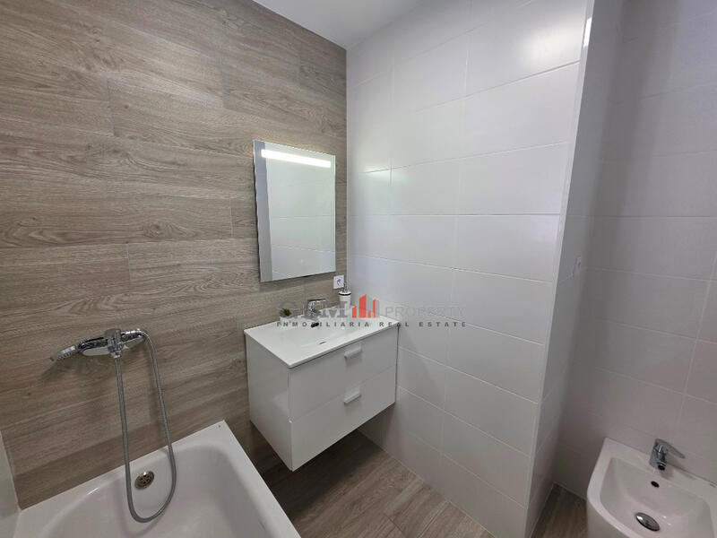 3 slaapkamer Appartement Te koop 3 slaapkamer Appartement Te koop