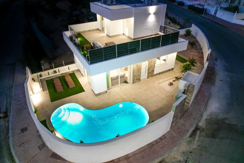 Villa til salg i Ciudad Quesada, Alicante