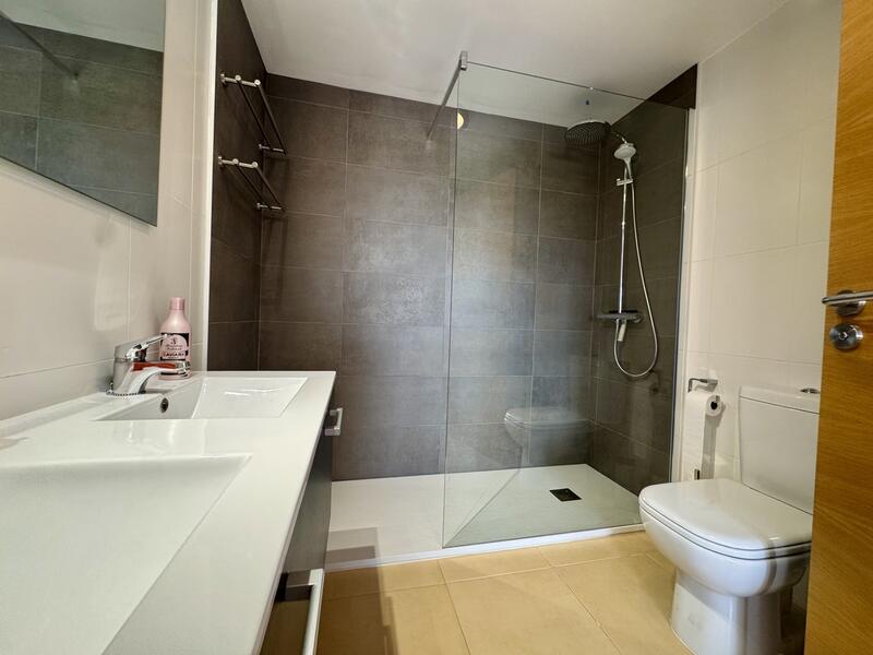2 bedroom Apartment for sale 2 bedroom Apartment for sale