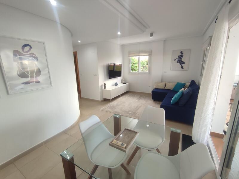 2 slaapkamer Appartement Te koop 2 slaapkamer Appartement Te koop