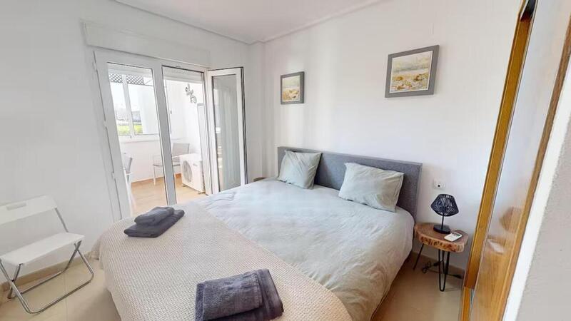 2 bedroom Apartment for sale