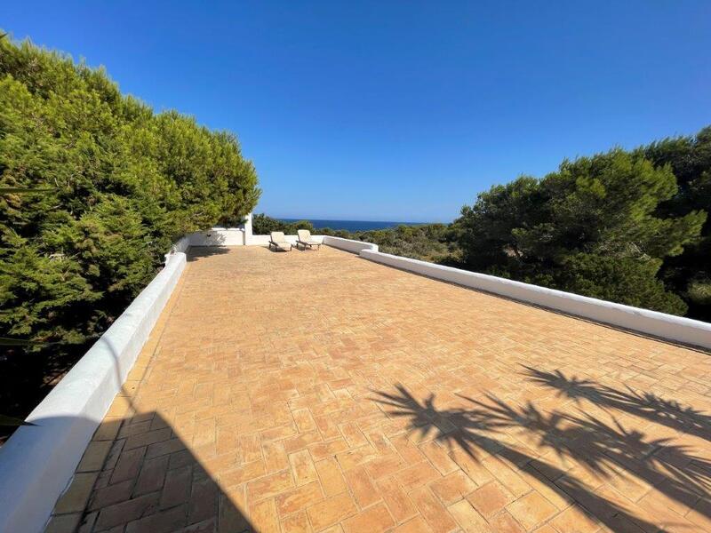 4 bedroom Country House for sale
