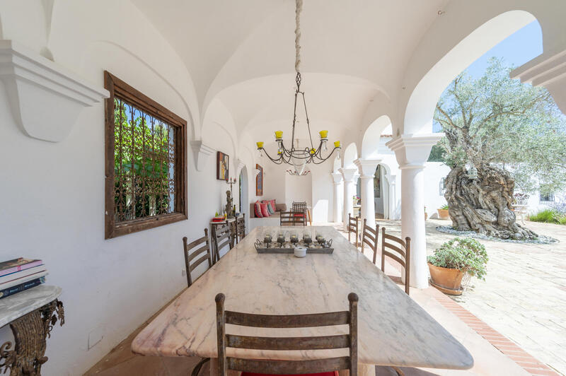 7 Cuarto Casa de Campo en venta