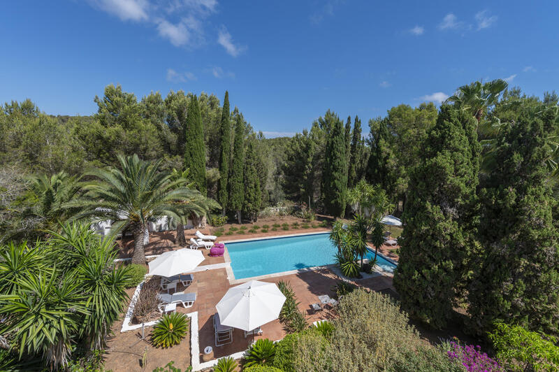 7 Cuarto Casa de Campo en venta