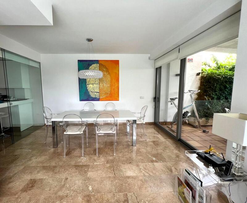 4 bedroom Villa for Long Term Rent