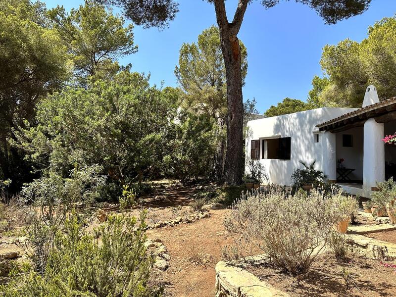 5 bedroom Villa for sale
