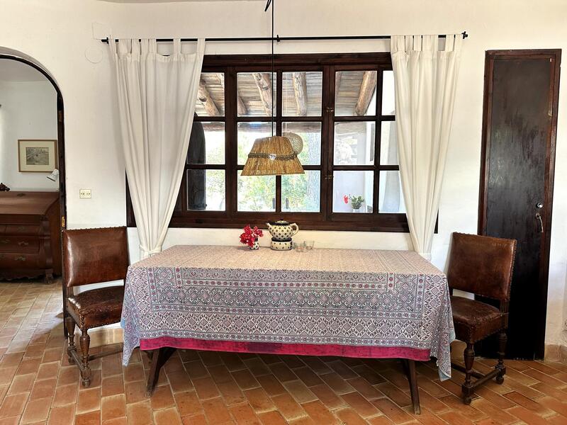 5 bedroom Villa for sale