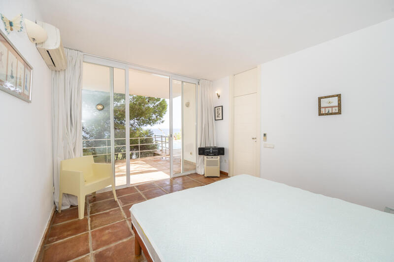 5 bedroom Villa for sale