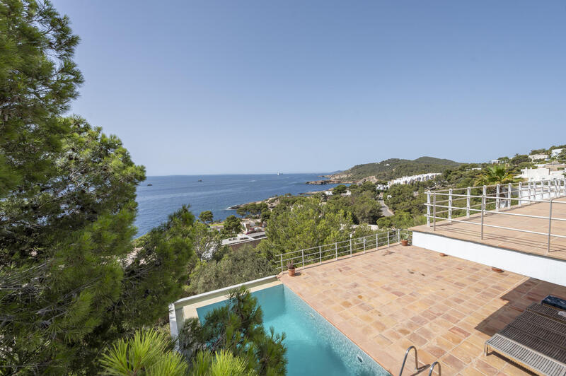 5 bedroom Villa for sale