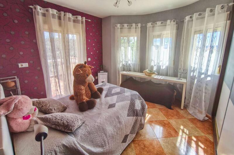 3 slaapkamer Landhuis Te koop