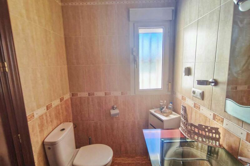 3 slaapkamer Landhuis Te koop