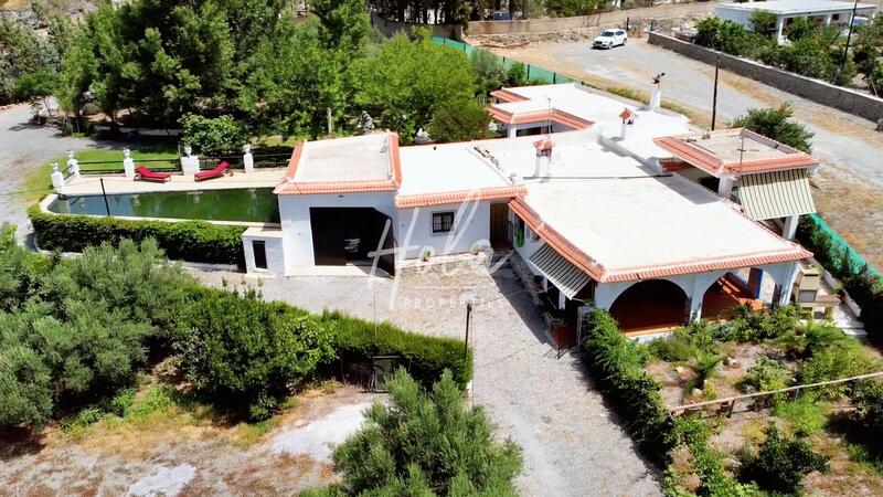Country House for sale in Orgiva, Granada