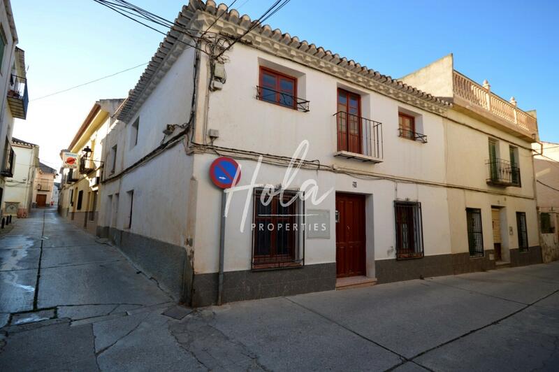 Townhouse for sale in Durcal, Granada
