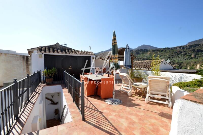 3 bedroom Townhouse for sale