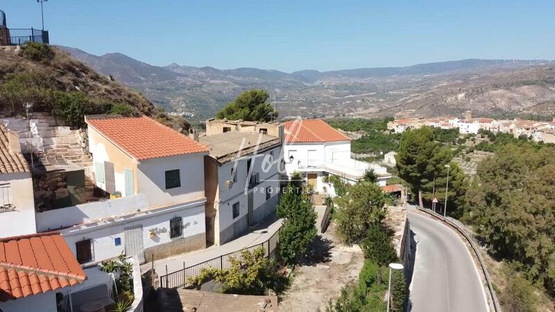 Townhouse for sale in Lecrin, Granada