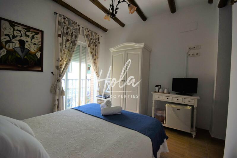 4 bedroom Townhouse for sale