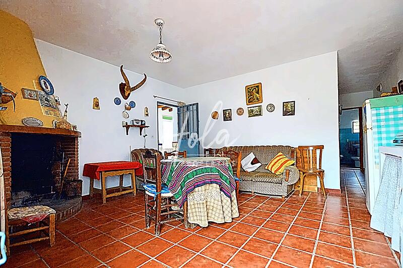 2 bedroom Country House for sale