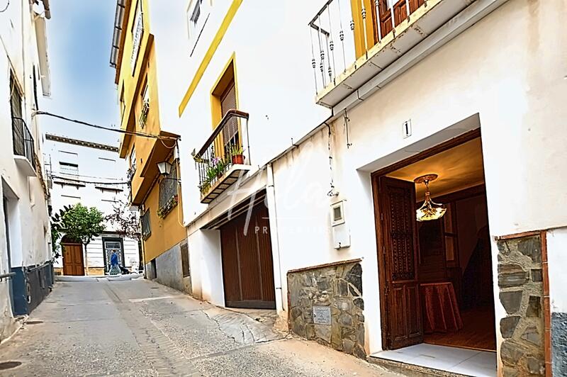 Stadthaus zu verkaufen in Lanjaron, Granada