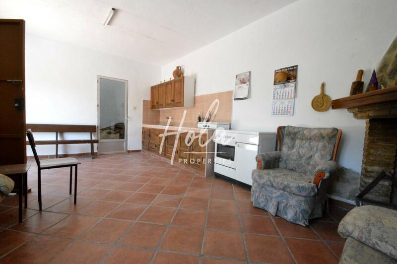 2 bedroom Country House for sale