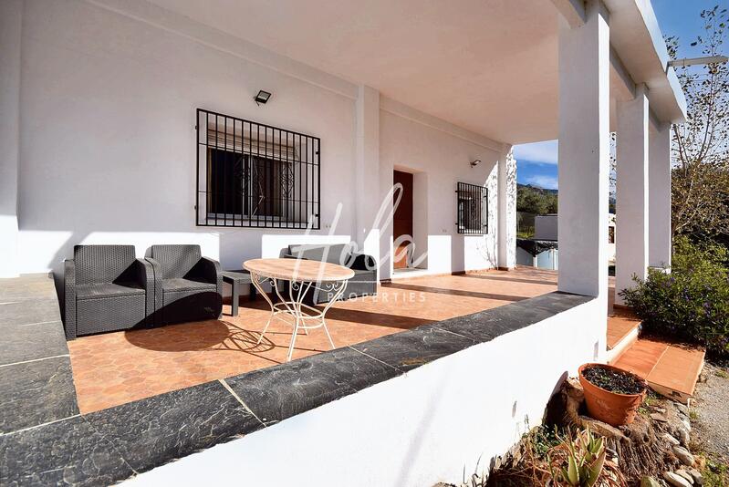 Деревенский Дом продается в Orgiva, Granada