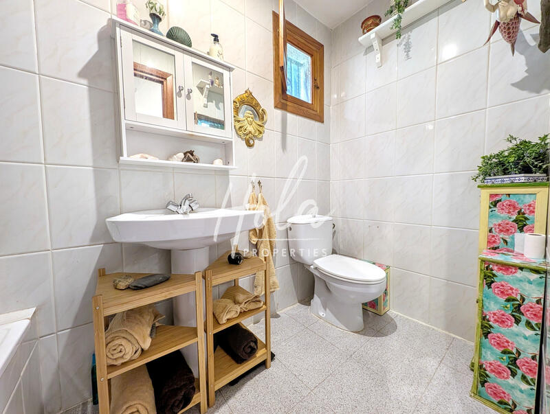 3 Schlafzimmer Landhaus zu verkaufen