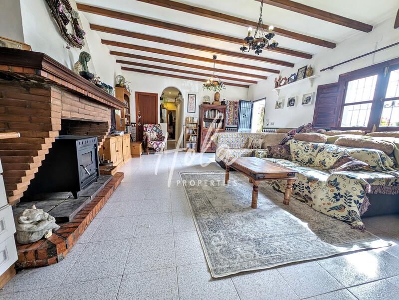 3 Schlafzimmer Landhaus zu verkaufen