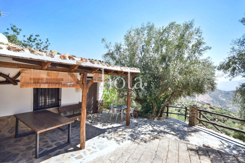 2 Schlafzimmer Landhaus zu verkaufen