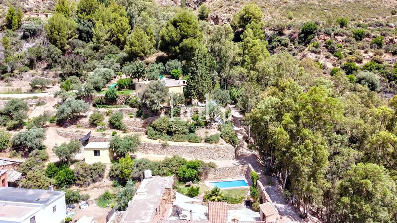3 bedroom Country House for sale