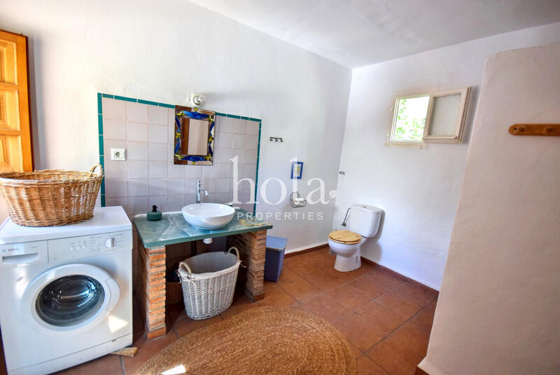 3 bedroom Country House for sale
